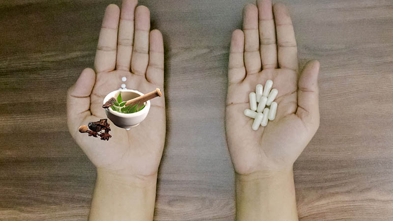 Ayurvedic tips for dandruff and hair fall: Home Remedies vs. Doctor Consultation 1 Avoiding surgery for herniated disc patients, abhyanga