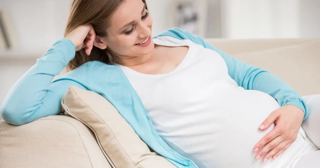 Can Ayurveda and Hormonal Balance Truly Manage IBS in Working Women? 2 Ayurveda IBS treatment for working women