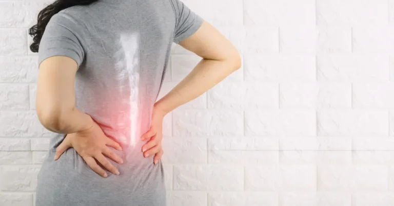 Ayurveda treatment for spondylosis, Causes and Risk factors of Spondylosis