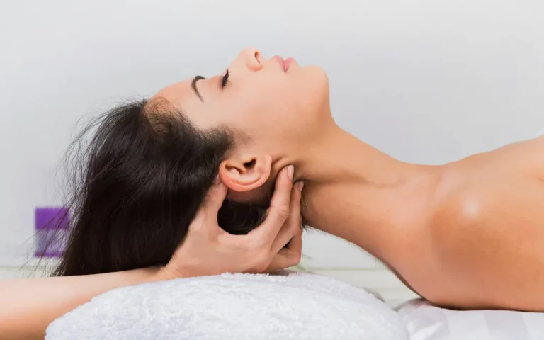 thyroid symptoms in women