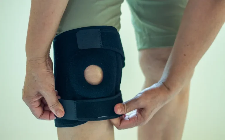 Why So Many Meniscus Injuries End Up at Our Ayurveda Clinic — And What We Do Differently
