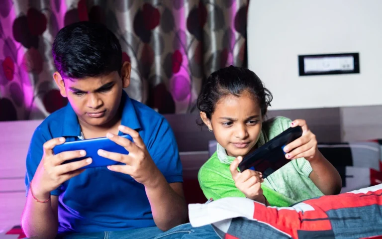 Most Parents Watch the Screen. Few Watch the Hands.